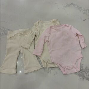 GAP Baby Set in Soft Pink and Cream
